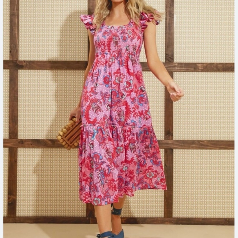 Tuckernuck Bougainvillea Breeze Mallie Dress SMALL Pink Floral Smocked